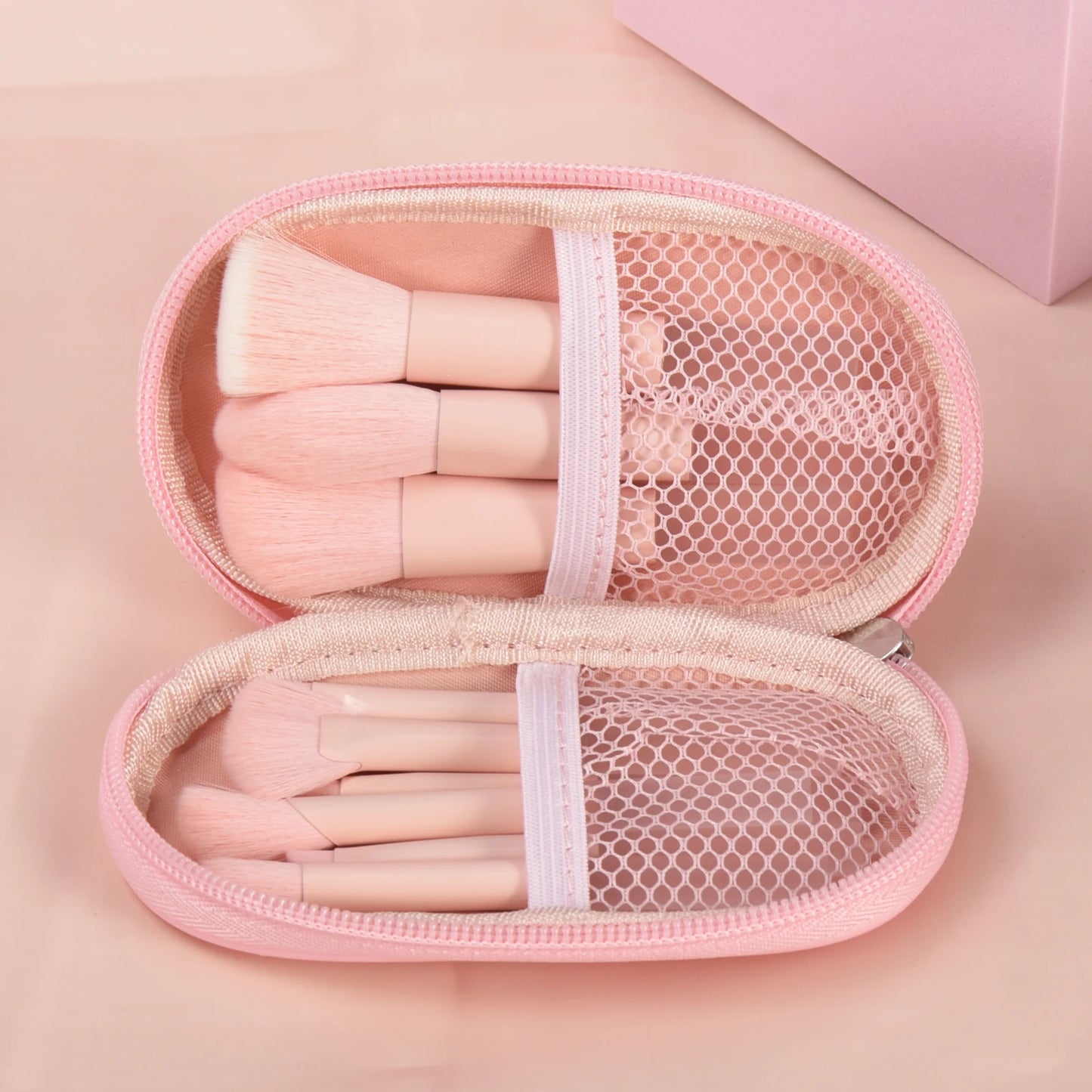 10 black Mini makeup brush Travel portable Makeup Tool Makeup Puff - Palm Brush Professional Makeup tool set
