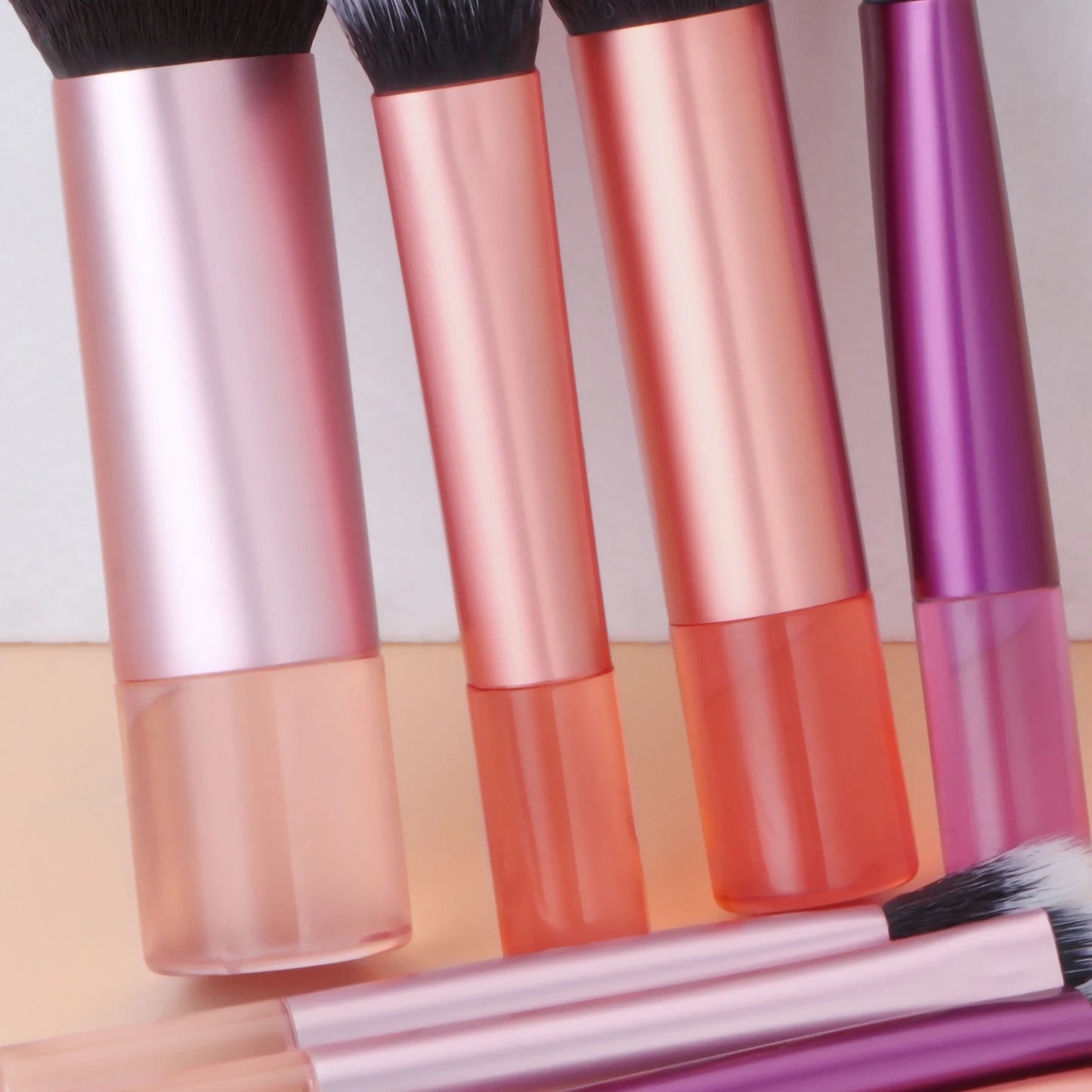 10 black Mini makeup brush Travel portable Makeup Tool Makeup Puff - Palm Brush Professional Makeup tool set