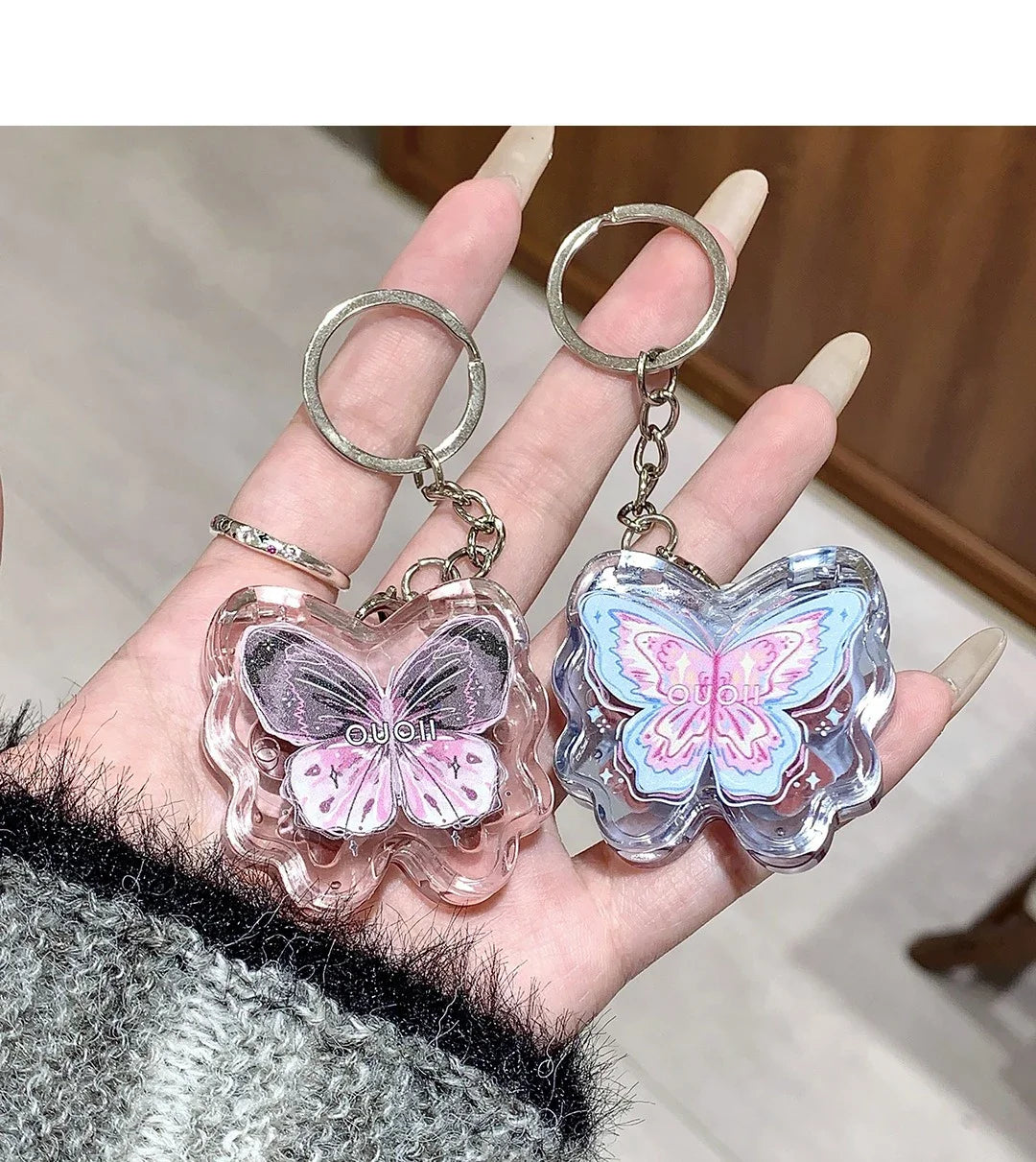 Portable Creative Butterfly Shaped Keychain Lip Gloss Nude Brown Lip Gloss Mirror Moisturizing Lipstick Cute Girl Makeup Gift