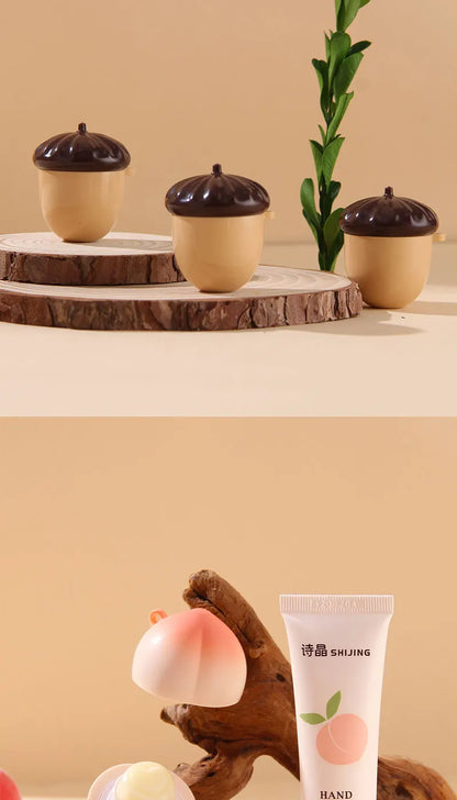 Peach, Strawberry and Nut Hydrating Moisturizing Lip Balm Winter Anti-freeze, Anti-Crack Repair Moisturizing