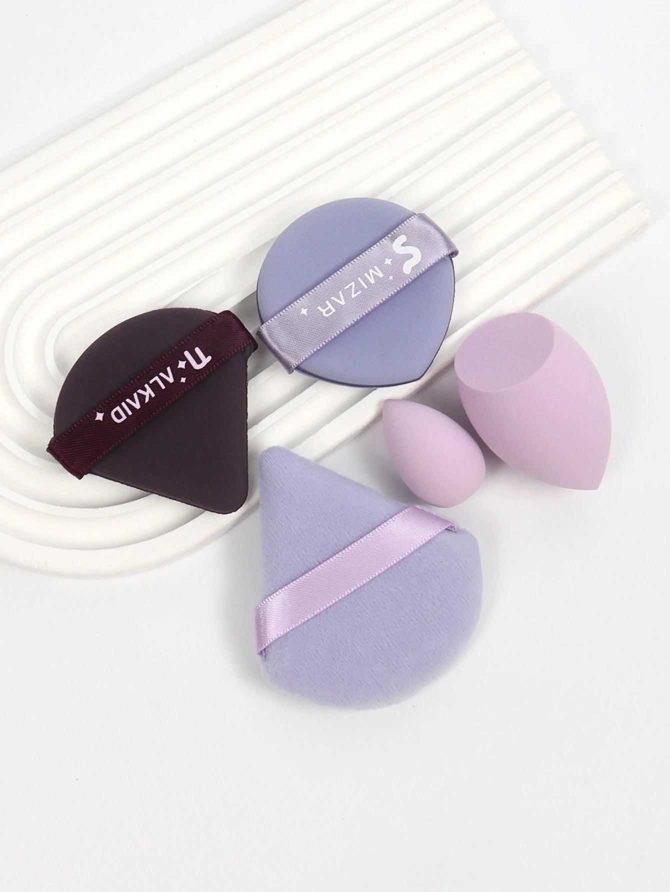 10/20/40/60Pcs Makeup Sponge, Multi-Functional Makeup Tool, Becomes Larger When Exposed to Water, Suitable for All Skin Types